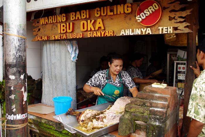 warung babi guling ibu oka