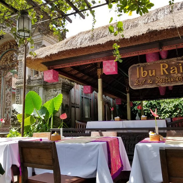 warung ibu rai