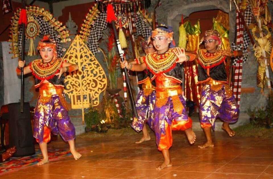 tari-wirayuda-bali