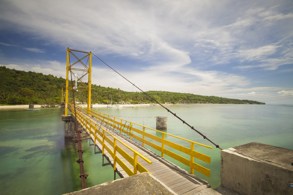 Yellow Bridge Nusa Lembongan